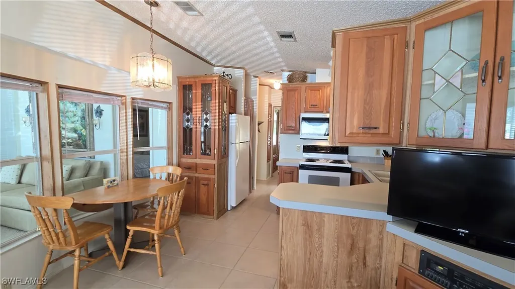 1012 Crystal Lake Drive Naples FL 34120