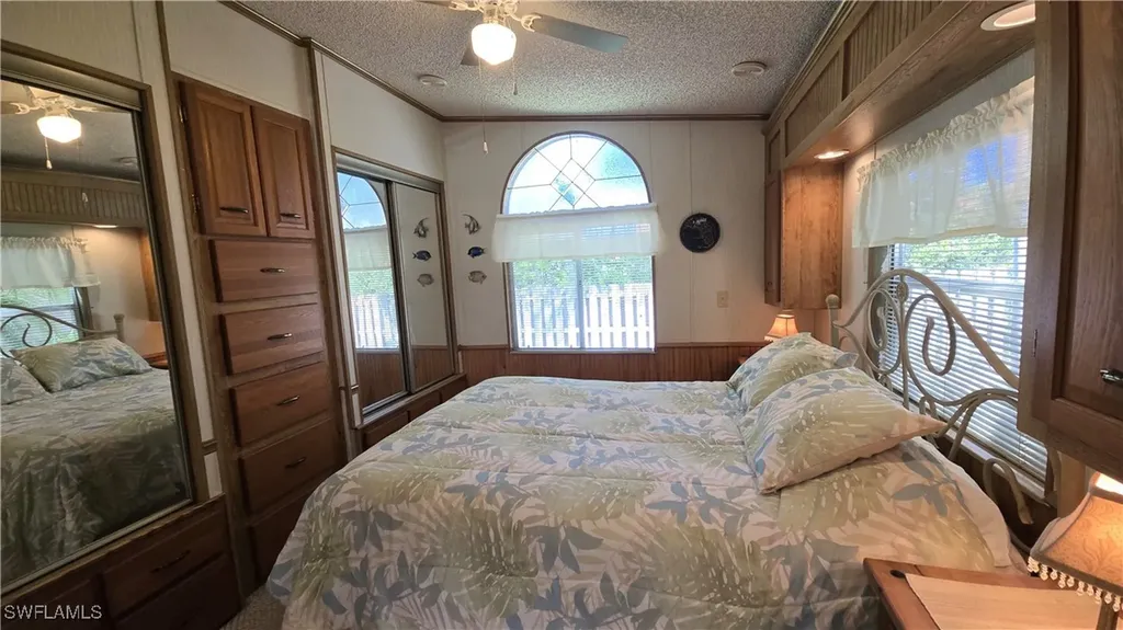 1012 Crystal Lake Drive Naples FL 34120