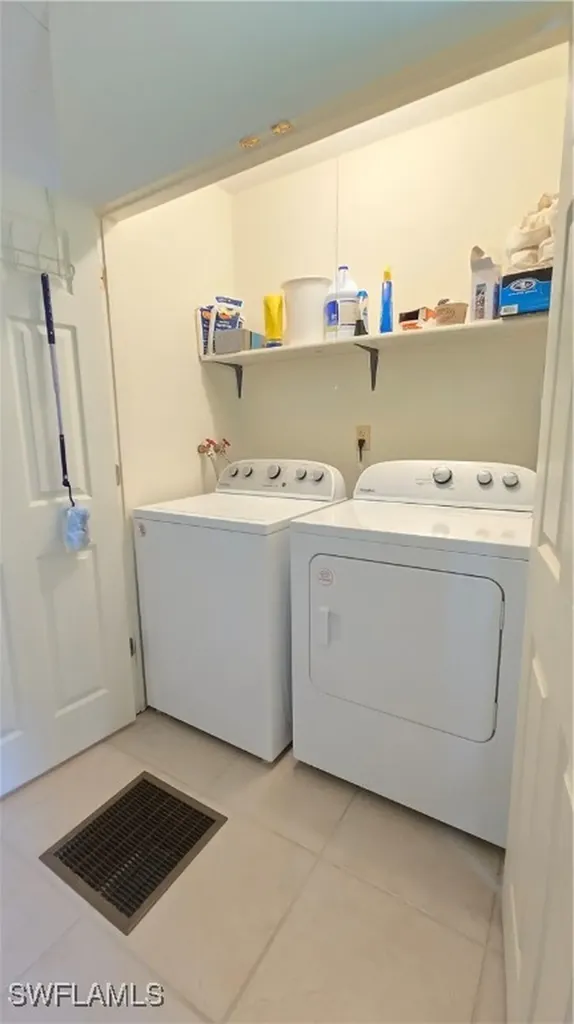 1012 Crystal Lake Drive Naples FL 34120