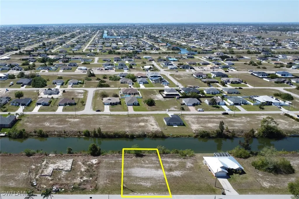 1704 NW 6th Place Cape Coral FL 33993