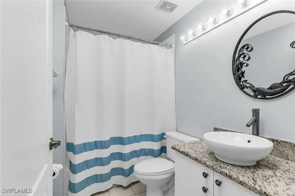 194 Newport Drive Naples FL 34114