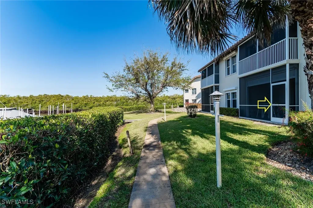 194 Newport Drive Naples FL 34114