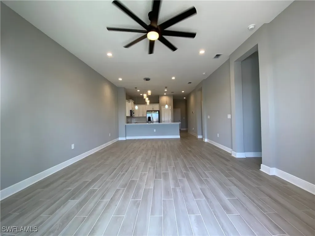 1927 Nottingham Trail Punta Gorda FL 33980