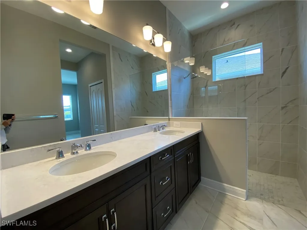 1927 Nottingham Trail Punta Gorda FL 33980