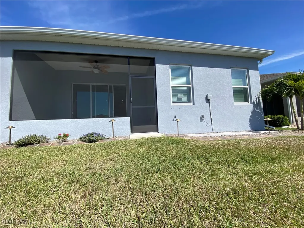 1927 Nottingham Trail Punta Gorda FL 33980