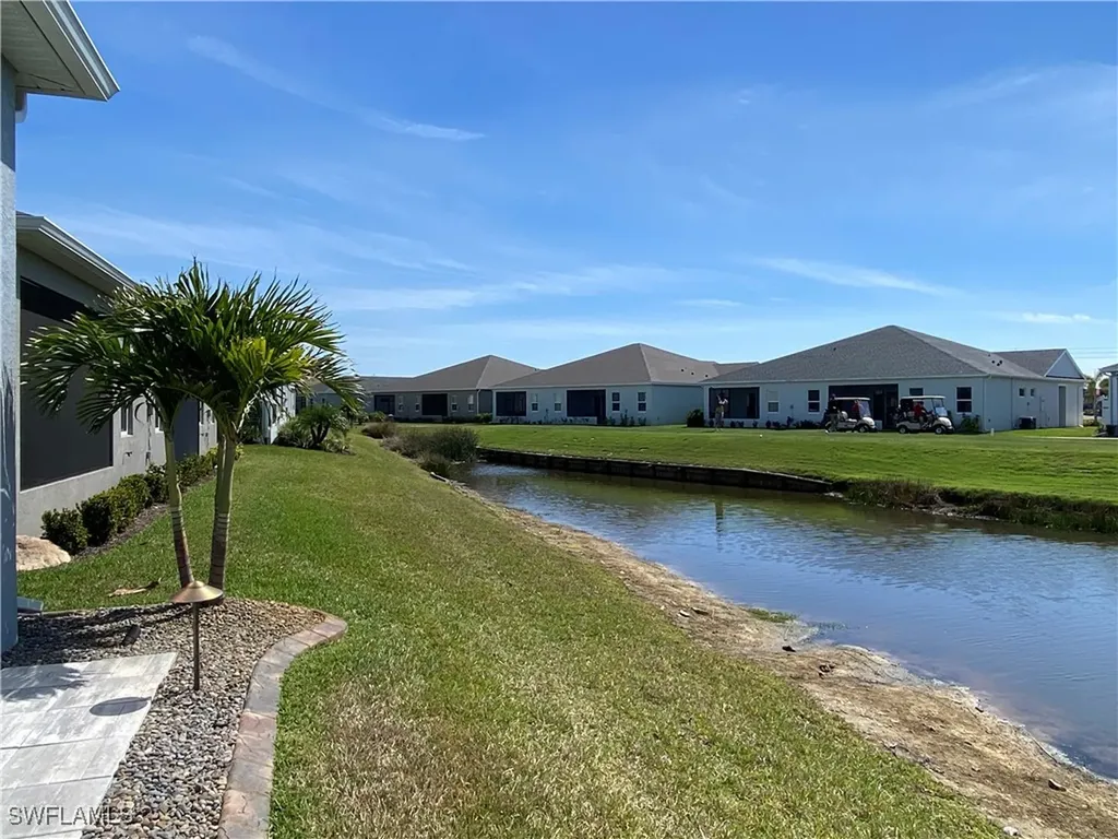 1927 Nottingham Trail Punta Gorda FL 33980