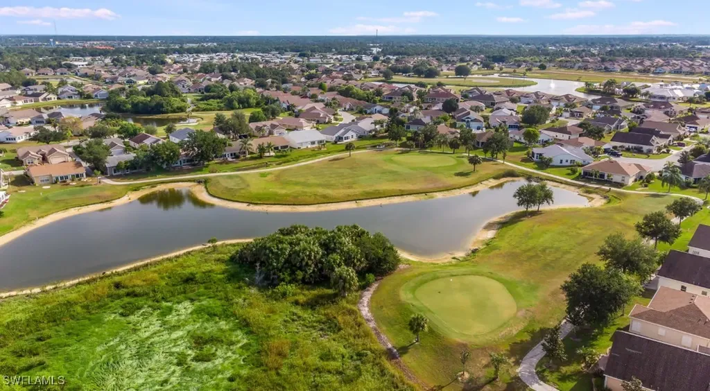 1927 Nottingham Trail Punta Gorda FL 33980