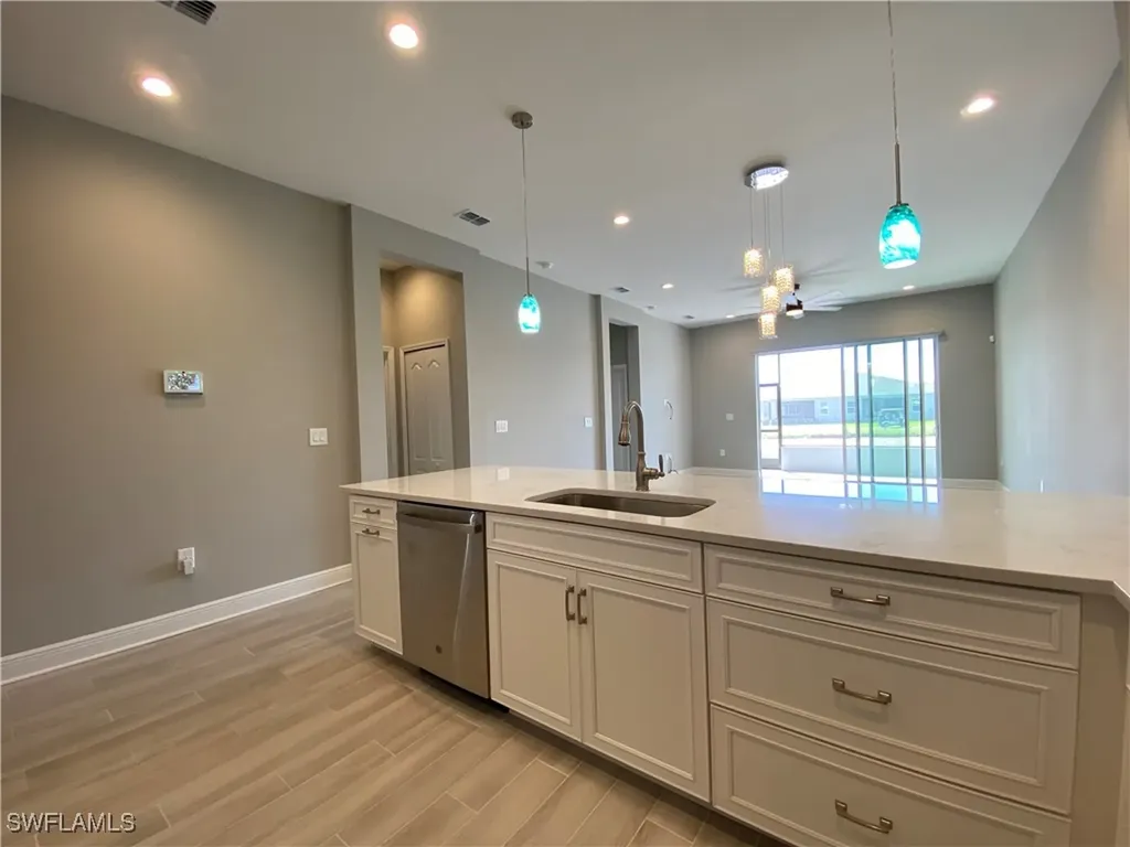 1927 Nottingham Trail Punta Gorda FL 33980