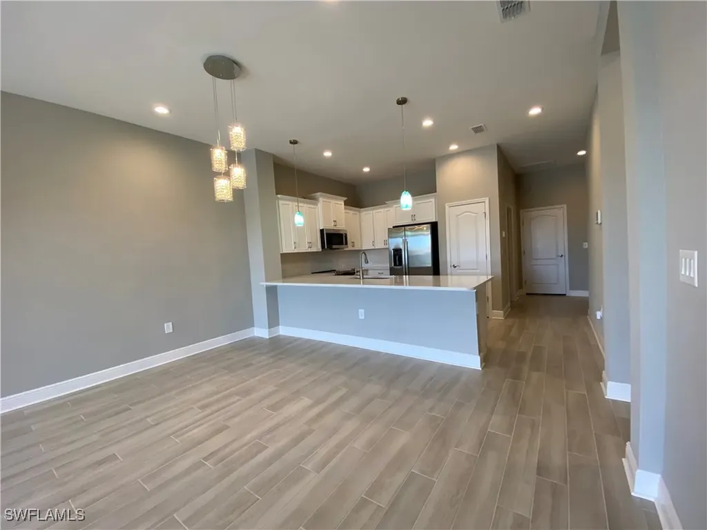 1927 Nottingham Trail Punta Gorda FL 33980