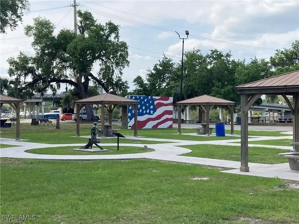 208 Elmwood Street Labelle FL 33935