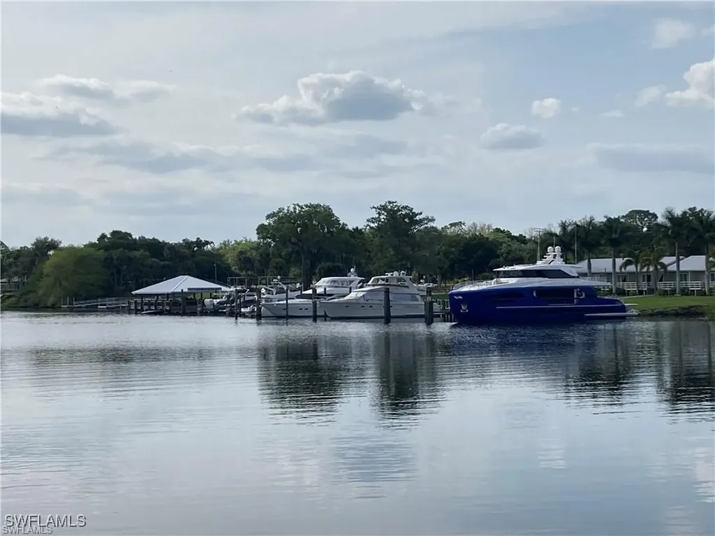 208 Elmwood Street Labelle FL 33935