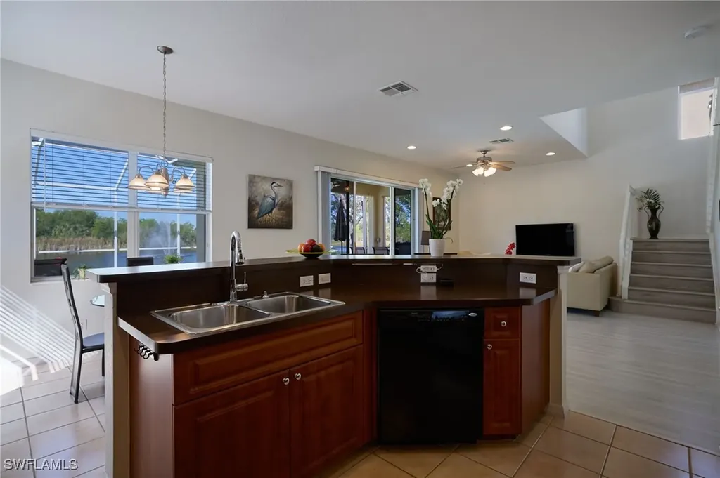 2576 Deerfield Lake Court Cape Coral FL 33909