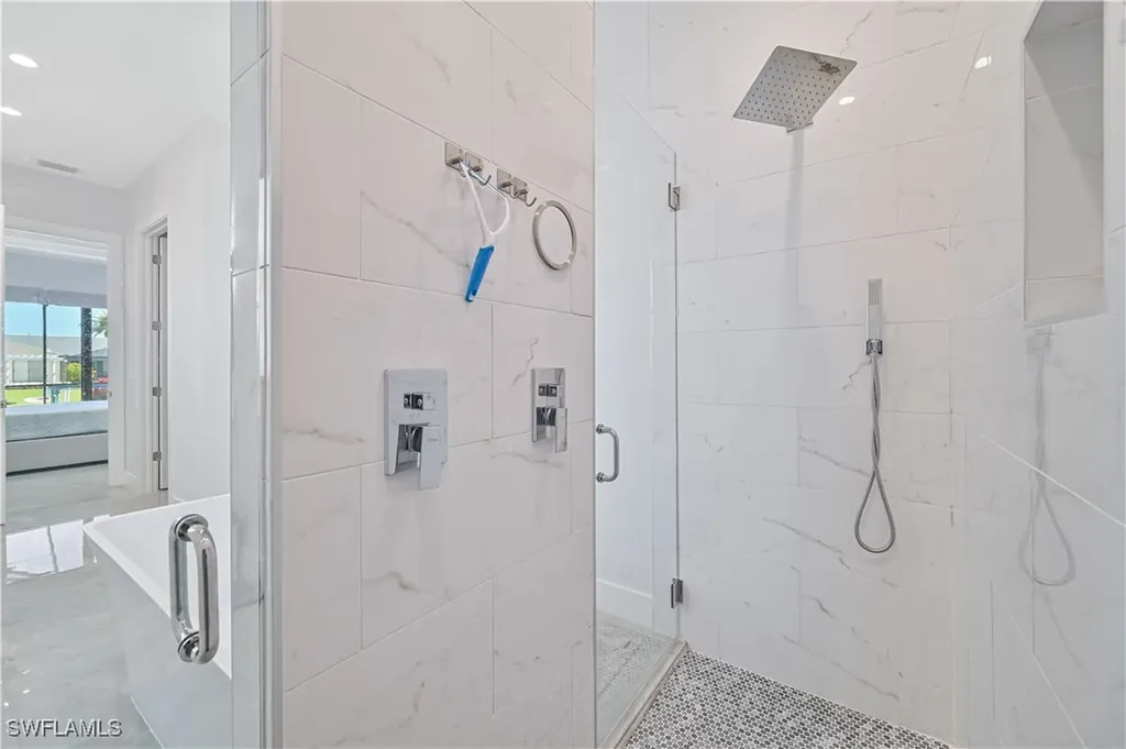 3619 SE 16th Place Cape Coral FL 33904