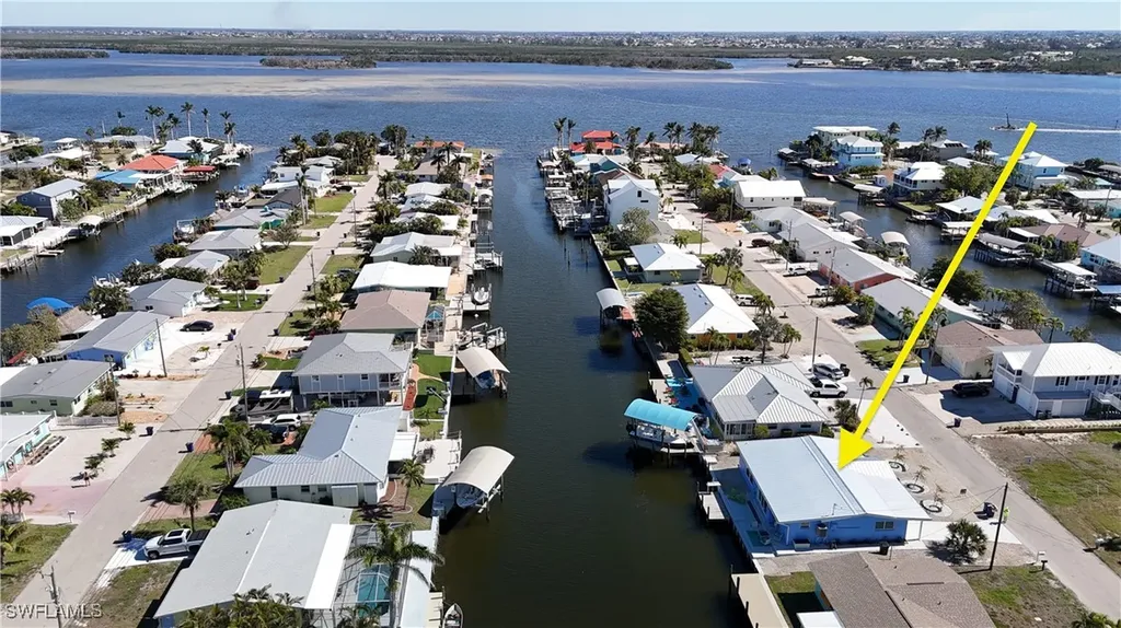 2798 Bruce Street Matlacha FL 33993