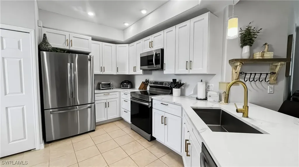 10139 Colonial Country Club Boulevard S Fort Myers FL 33913
