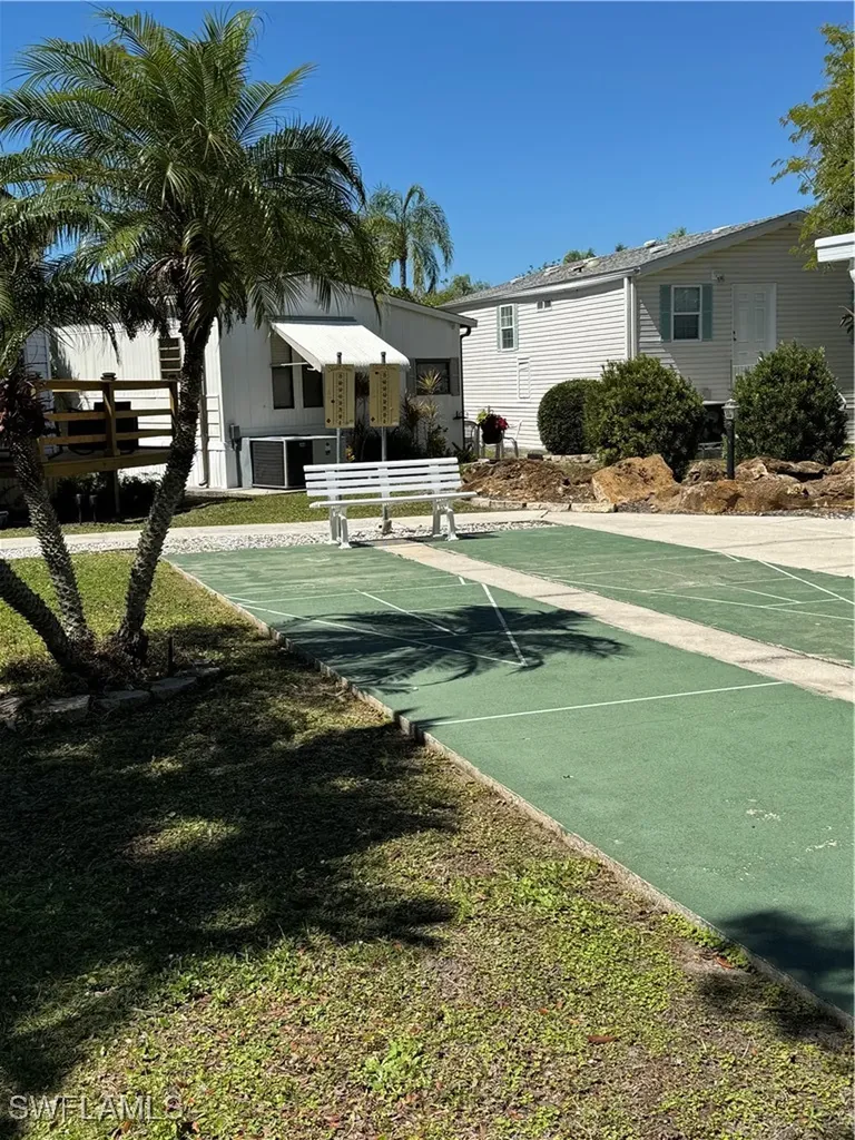 10848 Bonapartes Gull Estero FL 33928