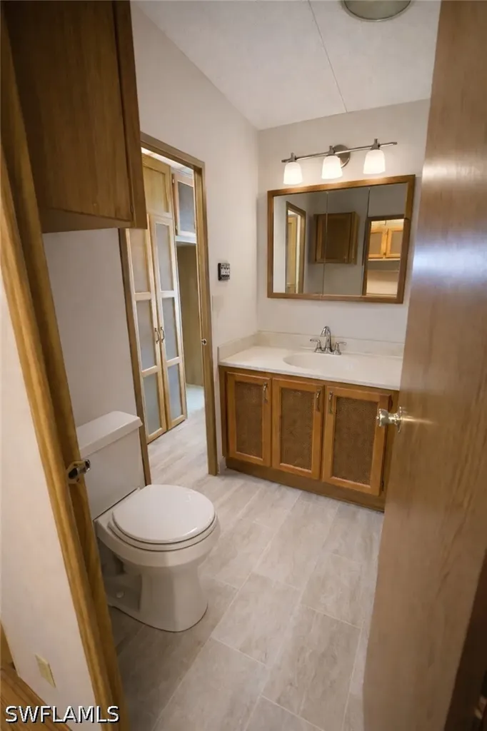 10848 Bonapartes Gull Estero FL 33928