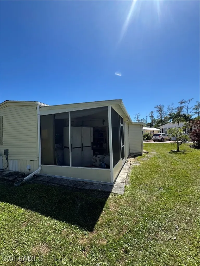 10848 Bonapartes Gull Estero FL 33928
