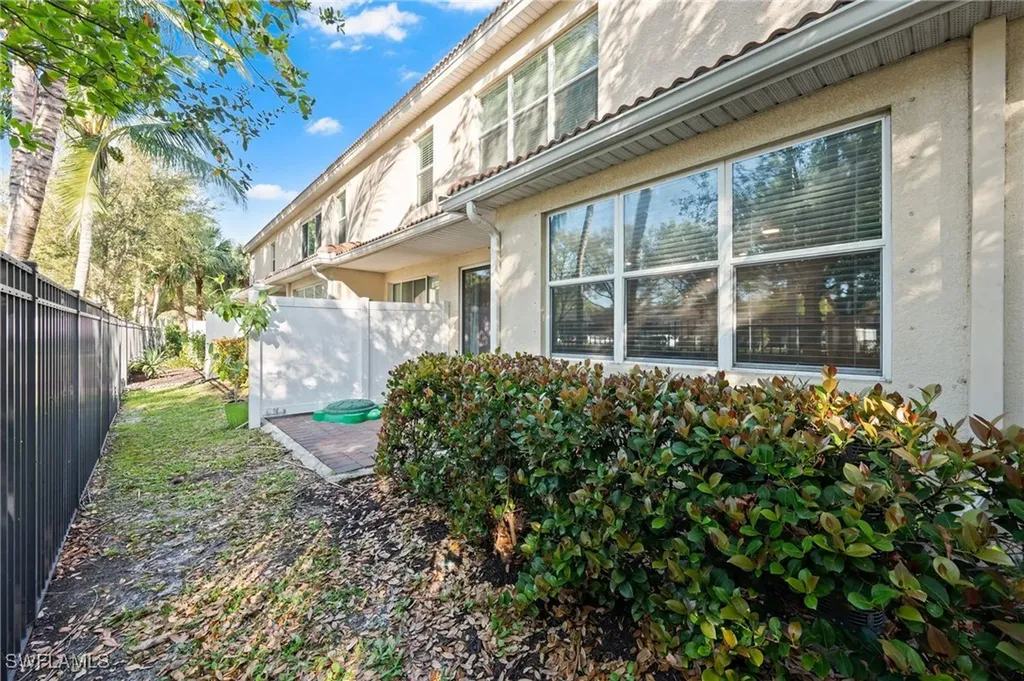 12157 Mahogany Cove Street Fort Myers FL 33913