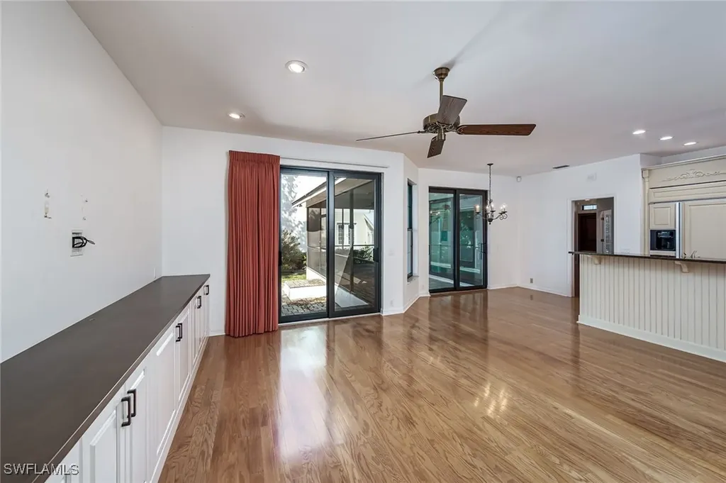 8699 S Lake Circle Fort Myers FL 33908