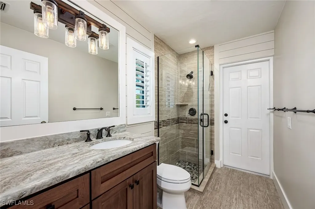 8699 S Lake Circle Fort Myers FL 33908