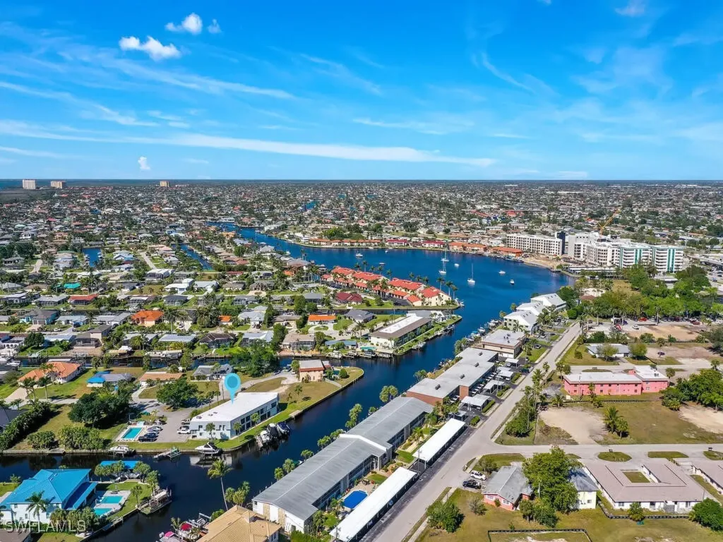 5111 Manor Court Cape Coral FL 33904