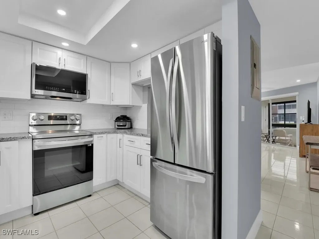 5111 Manor Court Cape Coral FL 33904