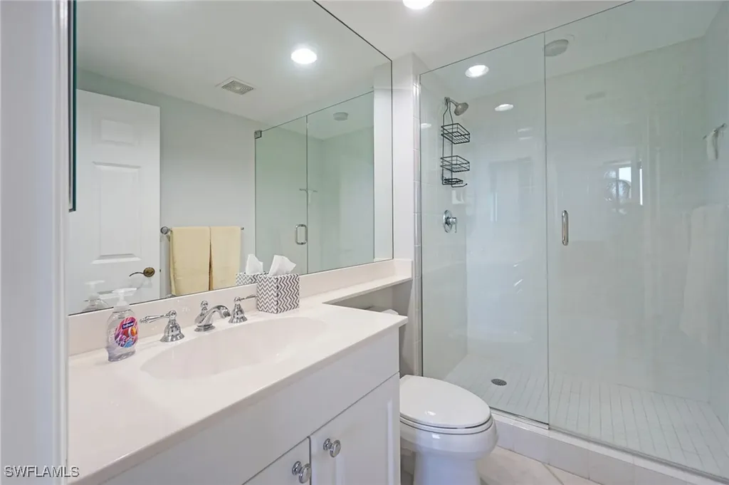 7225 Pelican Bay Boulevard Naples FL 34108