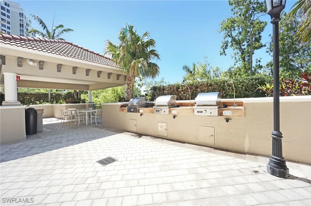7225 Pelican Bay Boulevard Naples FL 34108
