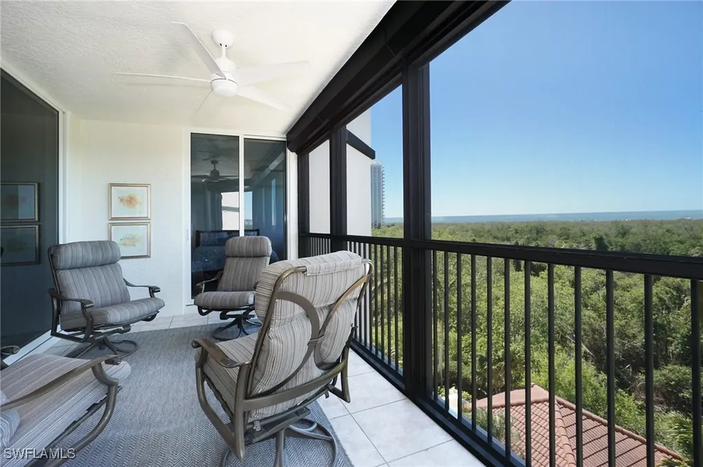 7225 Pelican Bay Boulevard Naples FL 34108