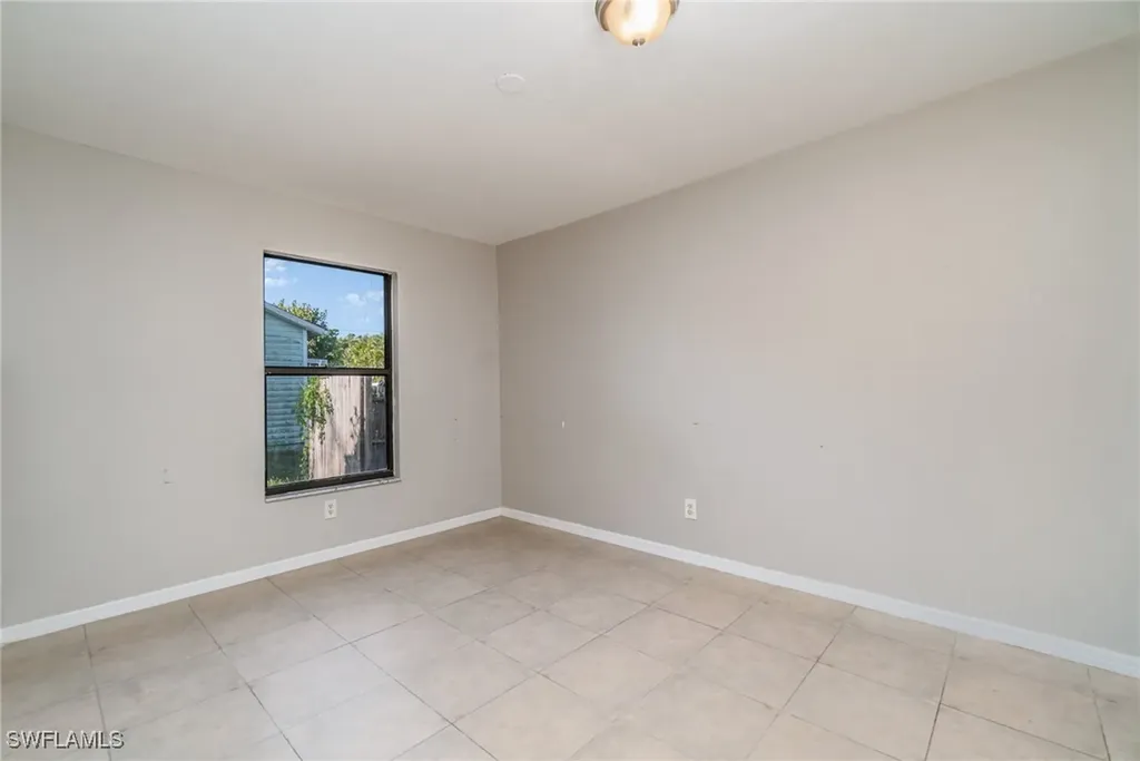 17512 Fuchsia Road Fort Myers FL 33967