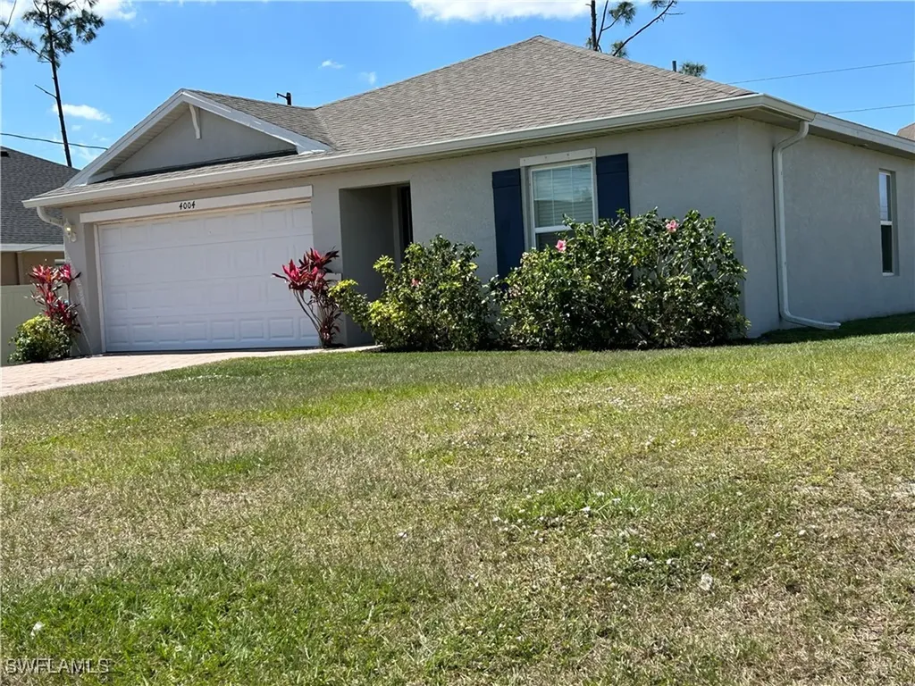 4004 NE 8th Place Cape Coral FL 33909
