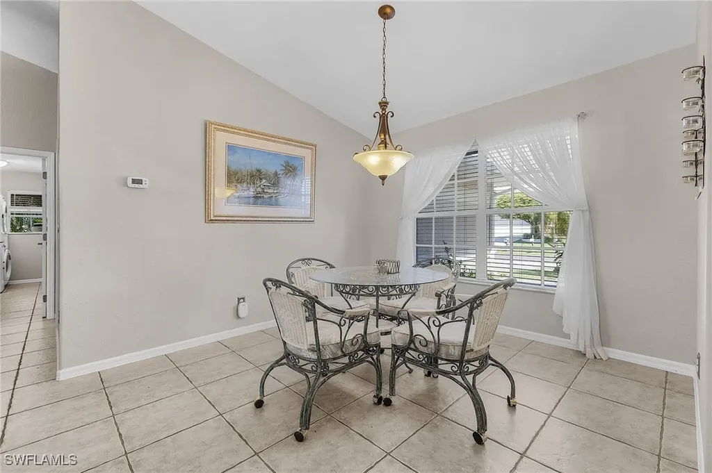 2518 NW 25th Street Cape Coral FL 33993