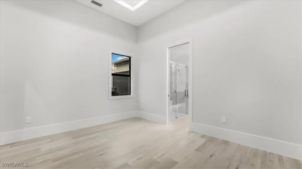 123 10th Avenue NW Naples FL 34120