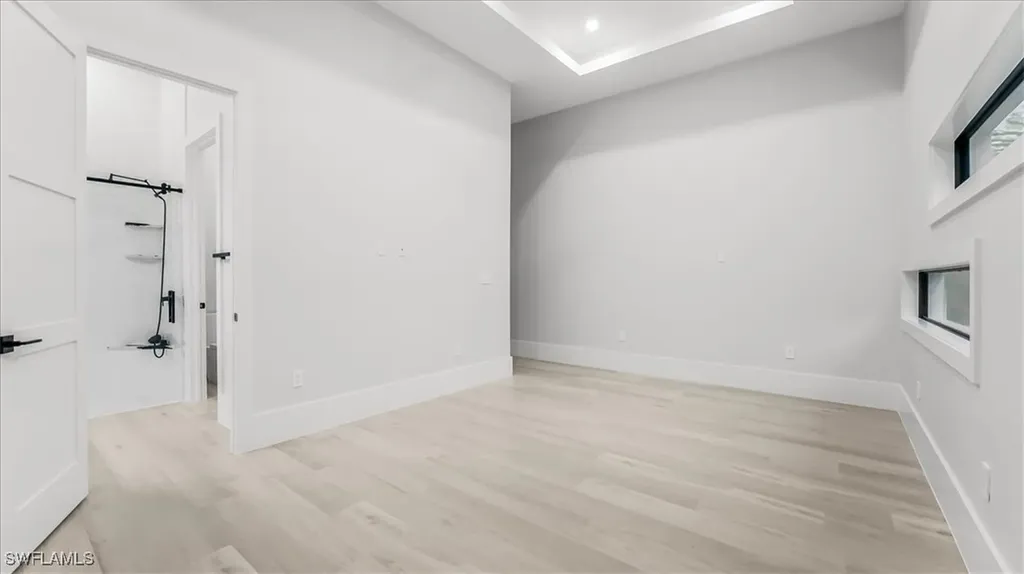123 10th Avenue NW Naples FL 34120