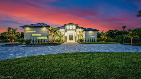 123 10TH Avenue NW Naples FL 34120