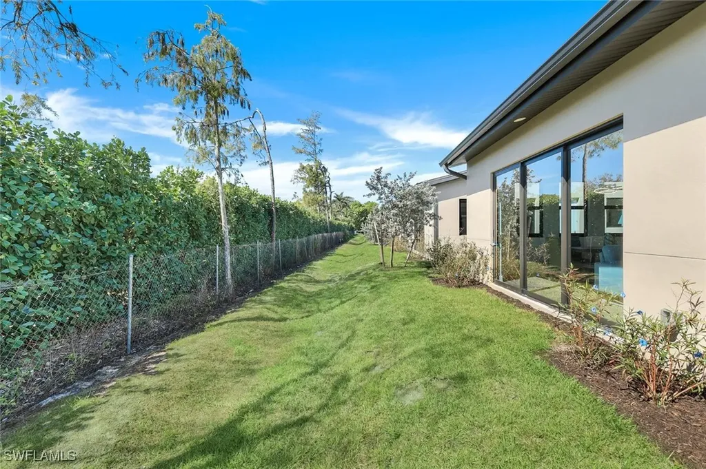 5792 Jasper Way Naples FL 34112