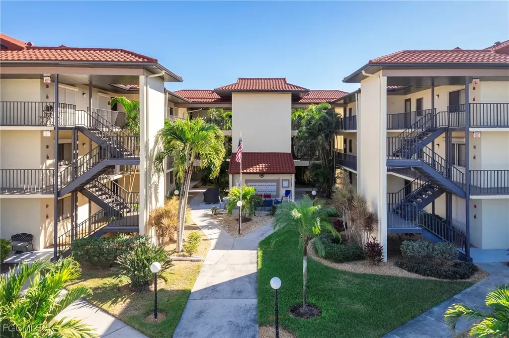 11170 Caravel Circle Fort Myers FL 33908