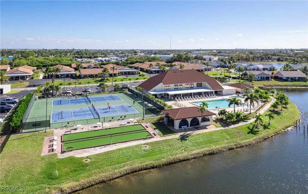 11170 Caravel Circle Fort Myers FL 33908
