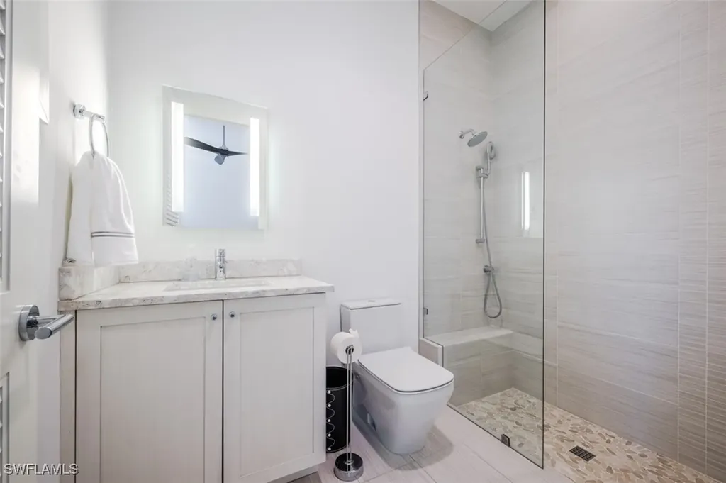 1880 Sandpiper Street Naples FL 34102