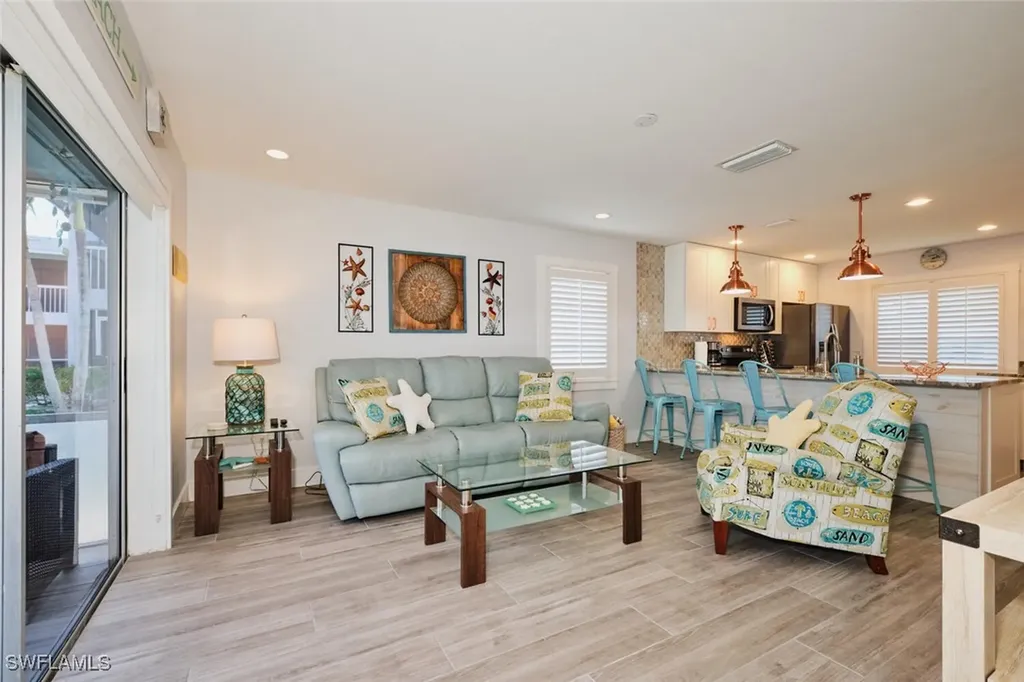 5027 SW 16th Place Cape Coral FL 33914