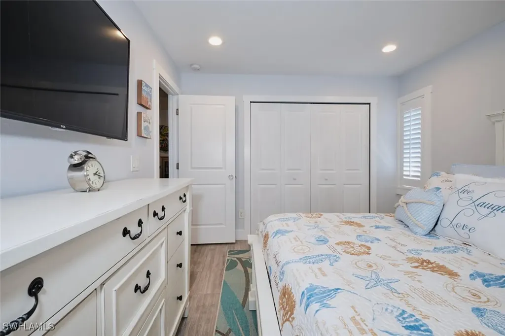 5027 SW 16th Place Cape Coral FL 33914