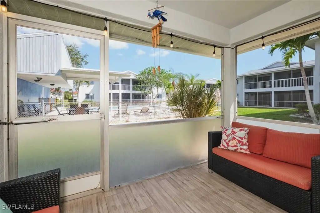 5027 SW 16th Place Cape Coral FL 33914