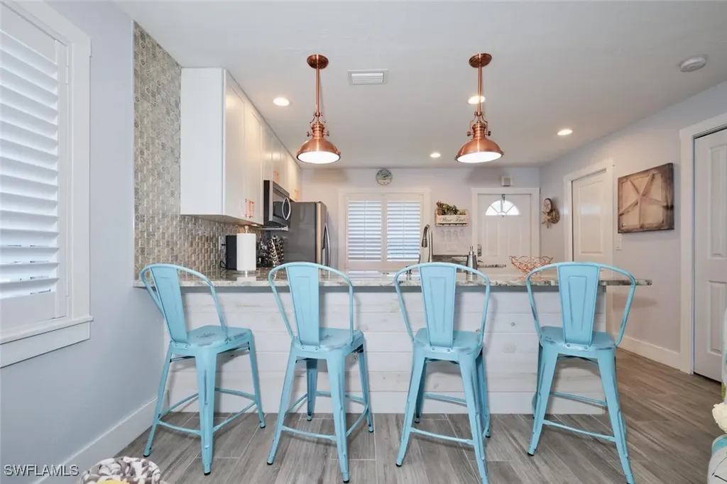 5027 SW 16th Place Cape Coral FL 33914