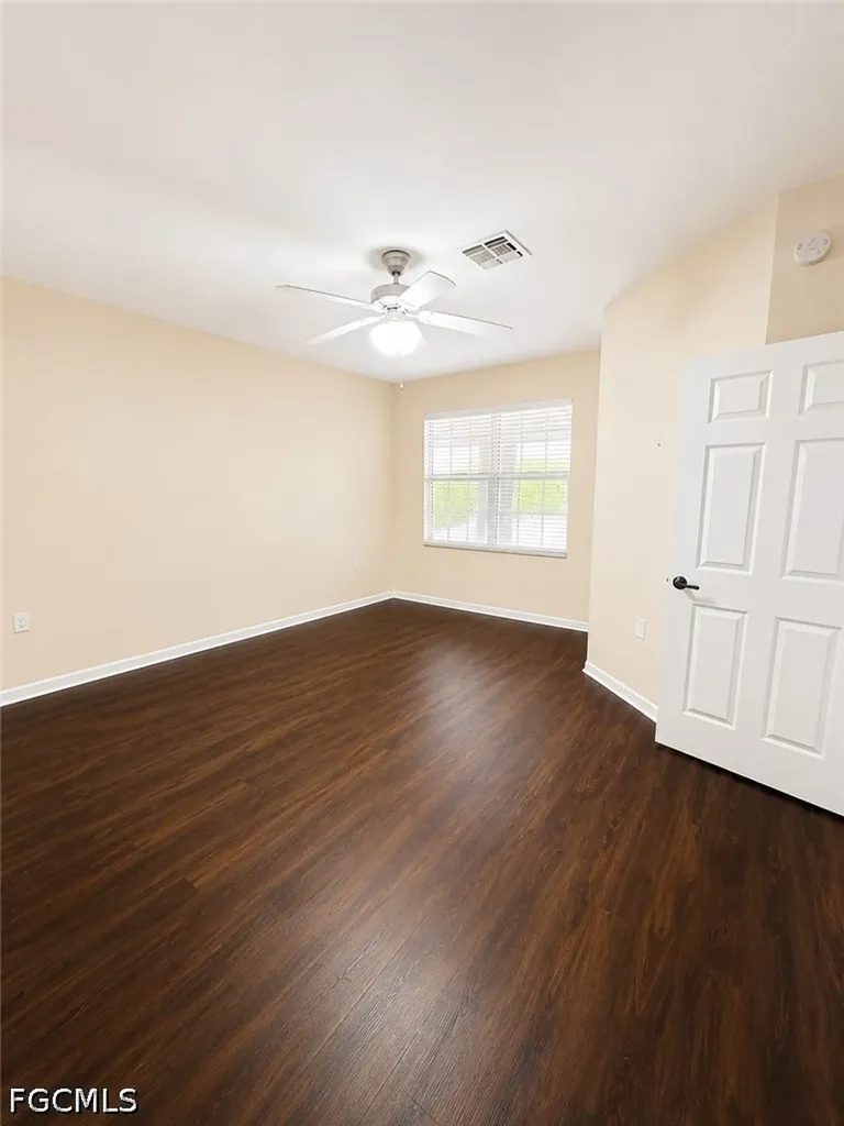 1866 Concordia Lake Circle Cape Coral FL 33909