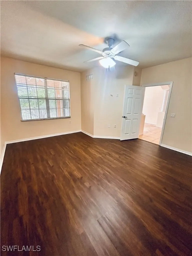 1866 Concordia Lake Circle Cape Coral FL 33909