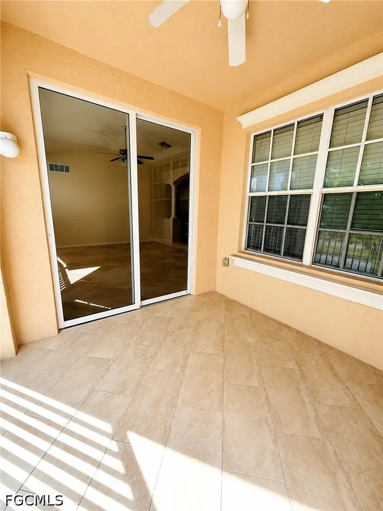1866 Concordia Lake Circle Cape Coral FL 33909