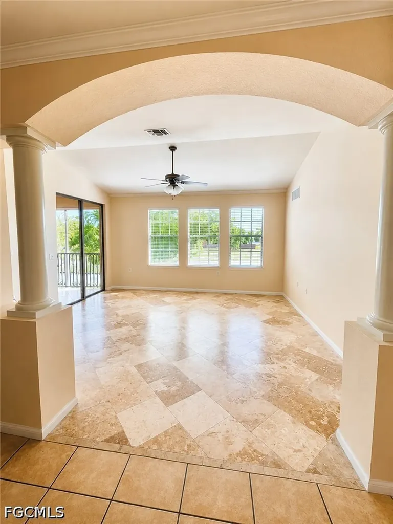 1866 Concordia Lake Circle Cape Coral FL 33909