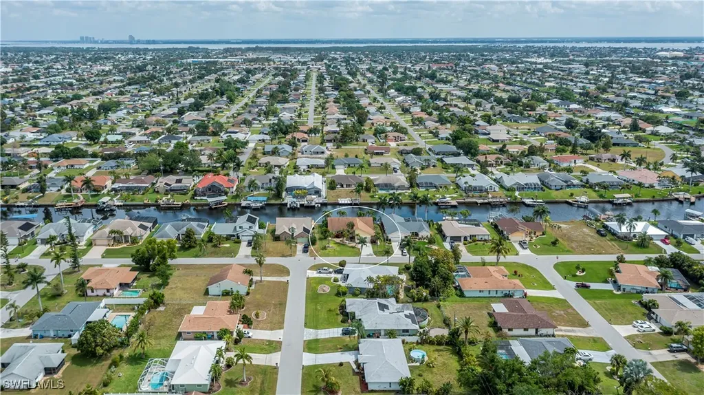 1903 SE 10th Avenue Cape Coral FL 33990