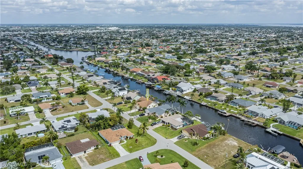 1903 SE 10th Avenue Cape Coral FL 33990